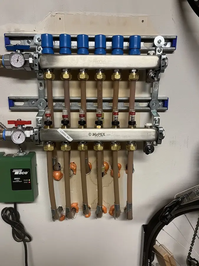 Plumber performing Gas Leak Detection at a residential property in Gresham